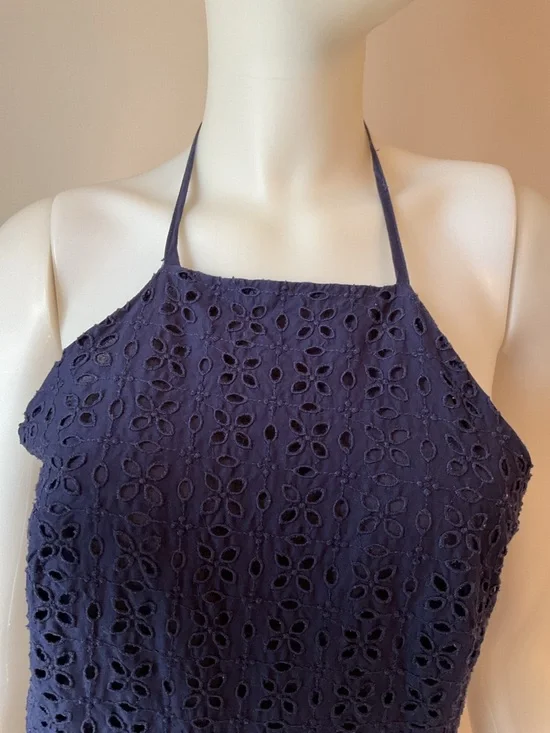 Halter-Neck Eyelet Dress - Picture 3 of 9